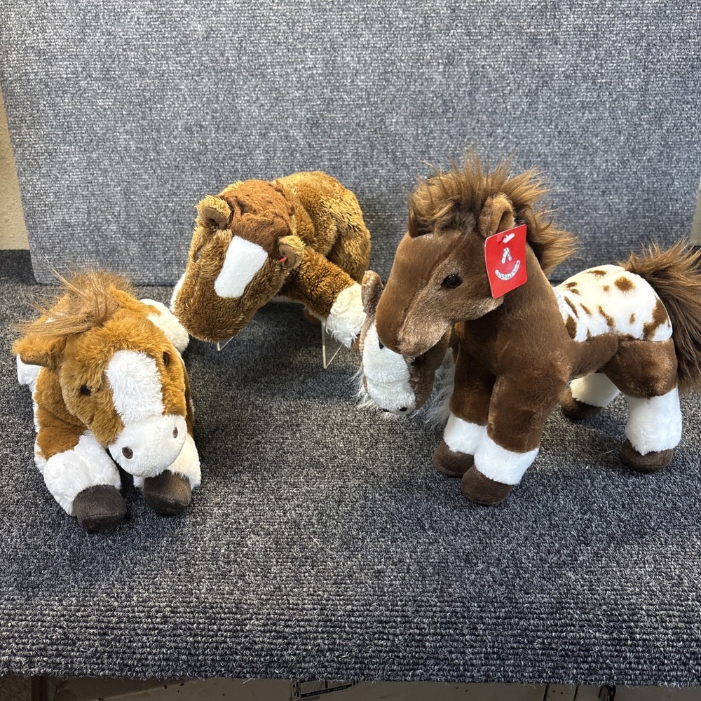 Lot of 4 Stuffed Horses~Anheuser Busch Clydesdale, Beanie Buddies Hoofer